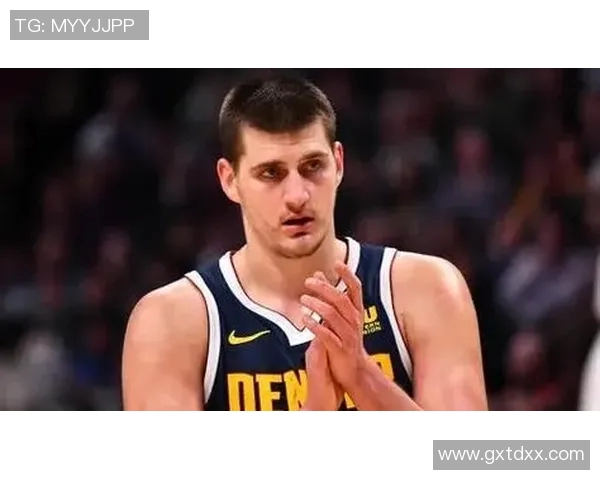 03年科比在季后赛对决掘金的精彩表现与传奇时刻回顾