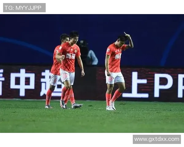 苏宁主场迎战恒大期待精彩对决球迷热情高涨助威球队奋勇争胜