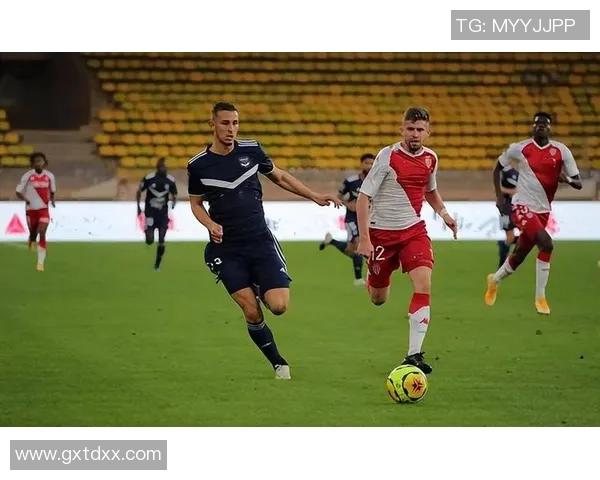 雷恩对尼姆精彩赛事直播回放全程回顾与分析