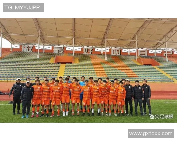 鲁能与河南精彩对决回顾17场比赛录像全景解析与精彩瞬间重温 鲁能与河南精彩对决回顾17场比赛录像全景解析与精彩瞬间重温