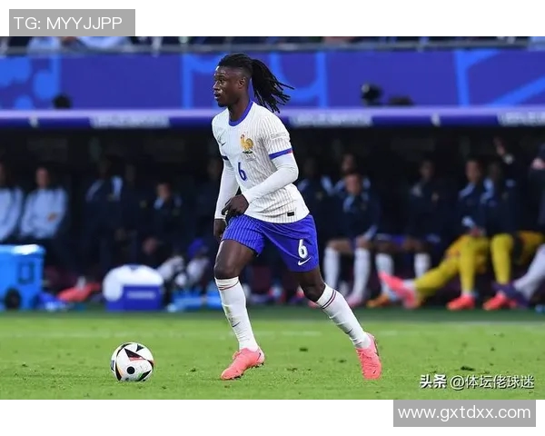 加克波的崛起之路：从青年才俊到足球世界的闪耀明星