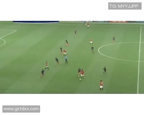 独家解析FPX战术布局与对手策略的深度对比分析