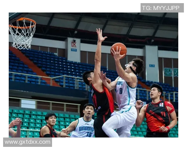 赵泰隆:从篮球新星到职业生涯的转折点与未来发展展望 赵泰隆:从篮球新星到职业生涯的转折点与未来发展展望