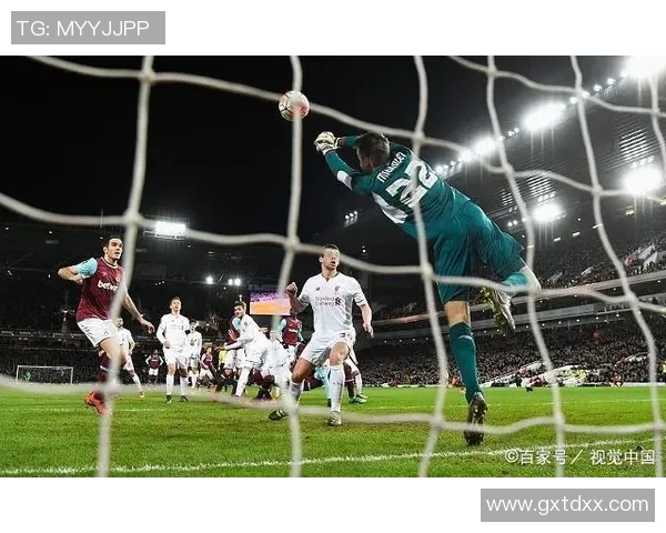 夏卡与TPS杜古激战正酣谁能在这场较量中脱颖而出争夺胜利