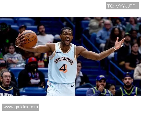 德阿隆福克斯带领萨克拉门托国王队重返季后赛的辉煌之路 德阿隆福克斯带领萨克拉门托国王队重返季后赛的辉煌之路