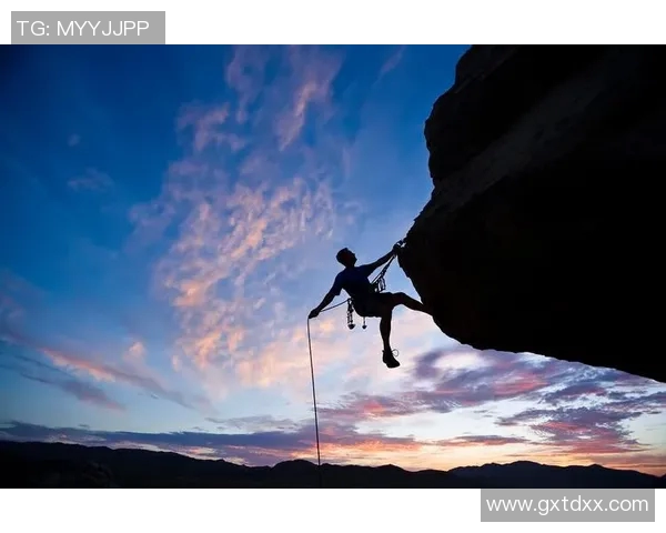 极限运动的挑战与坚持:深入了解北京极限运动队的耐力与激情 极限运动的挑战与坚持:深入了解北京极限运动队的耐力与激情